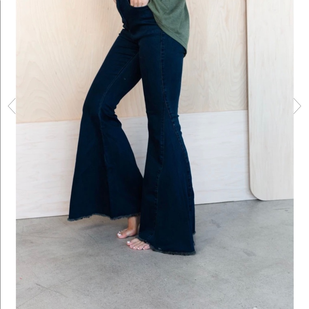Three Birds Nest Presley Flare Jeans